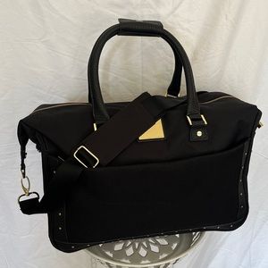 Vince Camuto weekend bag